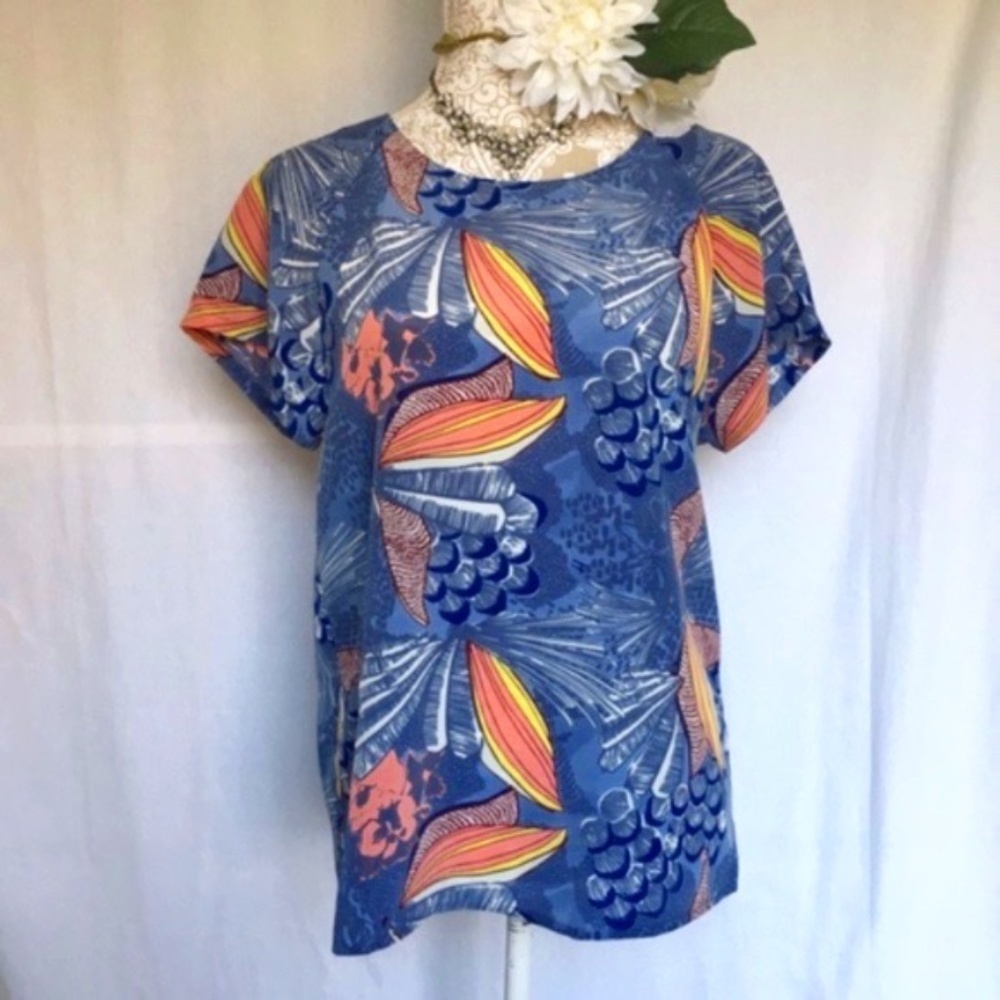 ICHI // Sea Breeze Painted Silk Short Sleeve Top